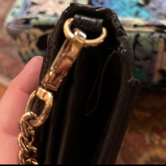 ⚠️ Michael Kors Karson leather organizing purse/wallet/clutch w/adjustable strap - Picture 16 of 16